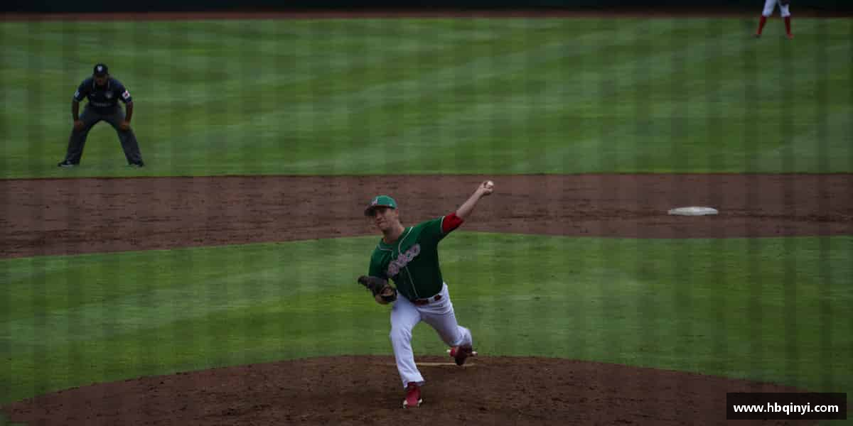 米兰体育官方网站坚持就是胜利，拼搏是成就的钥匙。